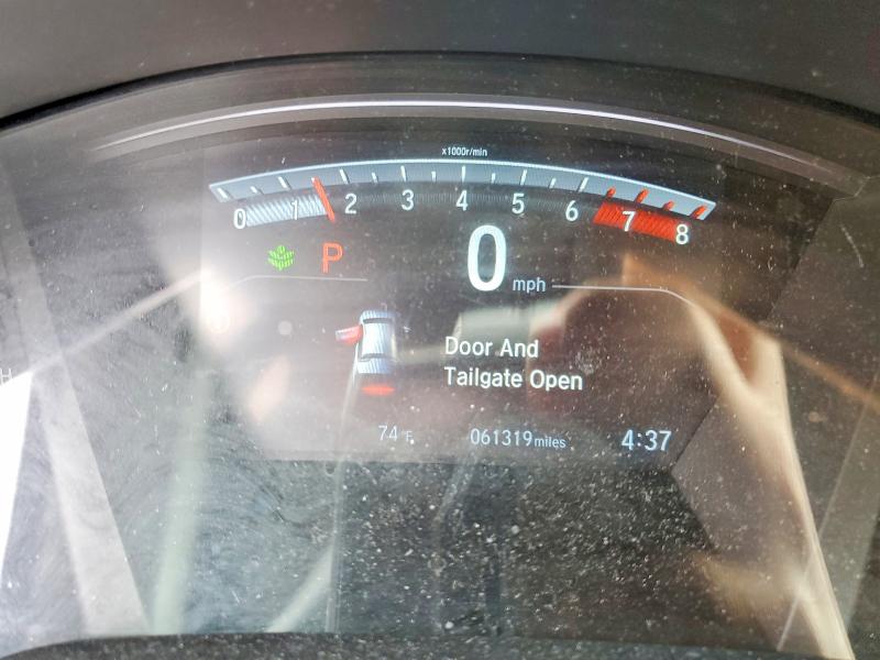 62917116 :رقم المزاد ، 2HKRW2H92HH600778 vin ، 2017 Honda Cr-v مزاد بيع