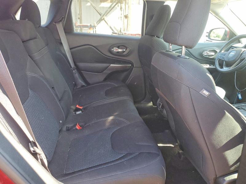 62494276 :رقم المزاد ، 1C4PJMCBXKD188439 vin ، 2019 Jeep Cherokee مزاد بيع