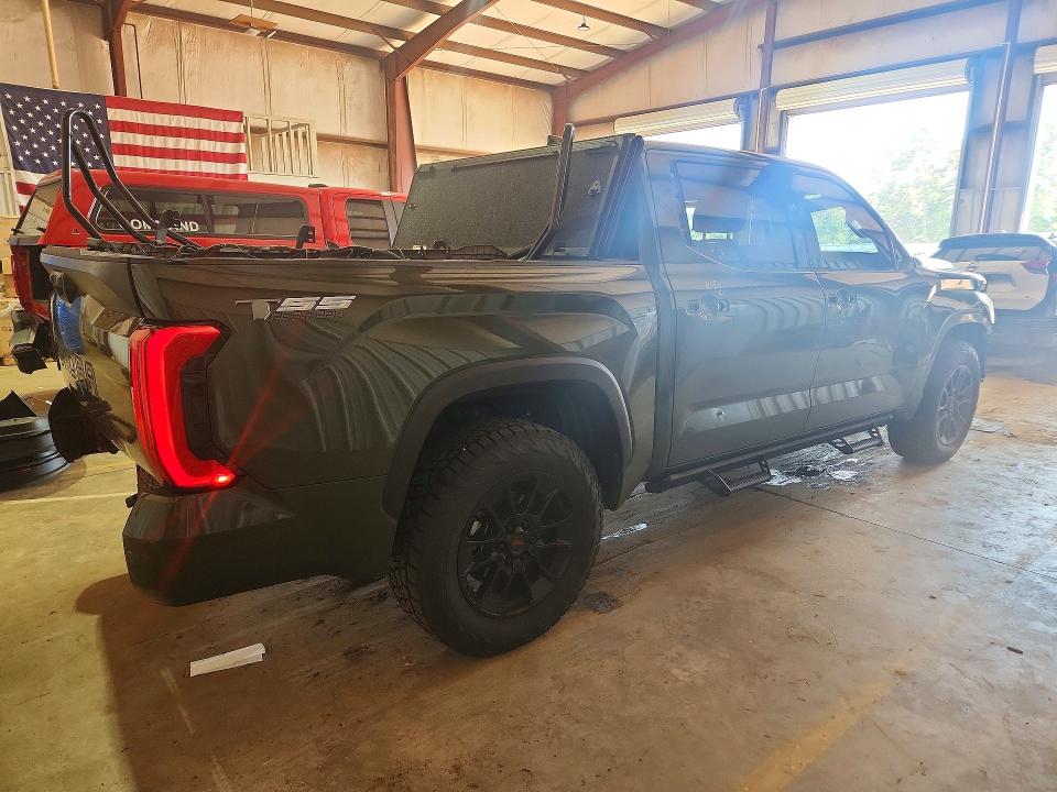 2022 Toyota Tundra მანქანა იყიდება აუქციონზე, vin: 5TFLA5DB9NX028588, აუქციონის ნომერი: 61903836