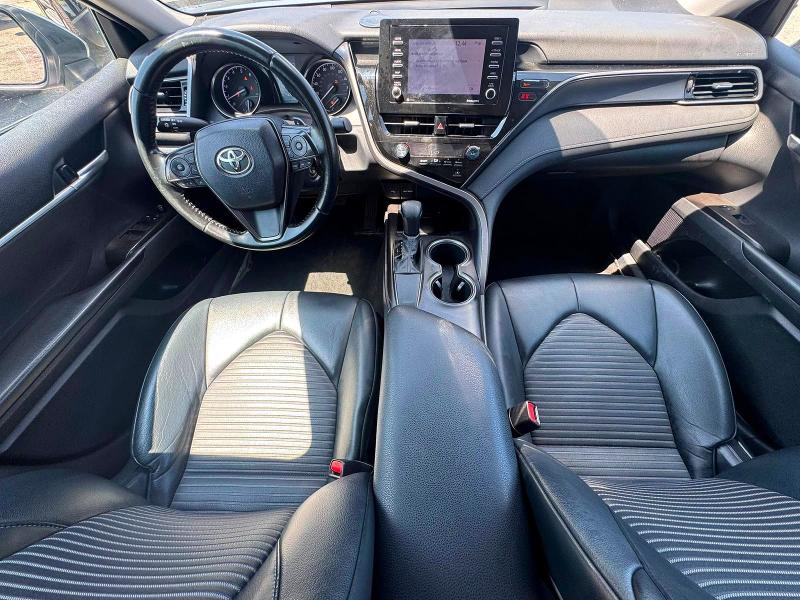 63116726 :رقم المزاد ، 4T1G11AK3MU604122 vin ، 2021 Toyota Camry مزاد بيع