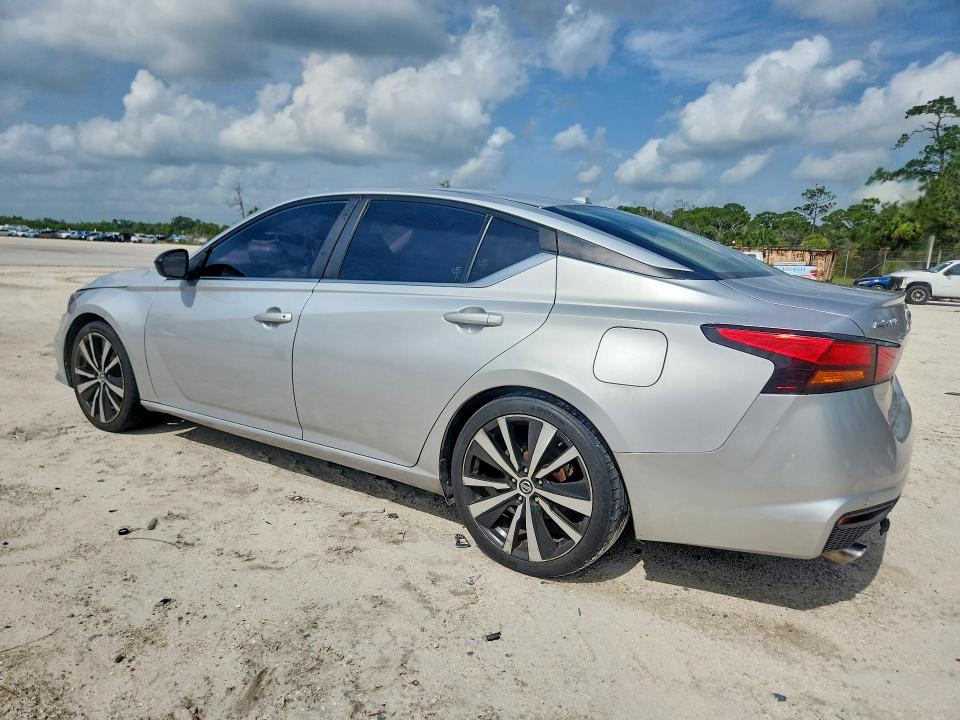 Продажа на аукционе авто 2020 Nissan Altima, vin: 1N4BL4CV9LC221832, номер лота: 61993396