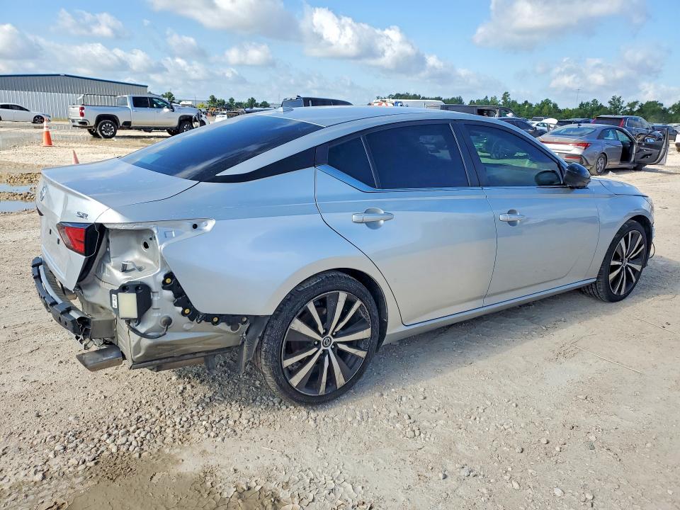2022 Nissan Altima მანქანა იყიდება აუქციონზე, vin: 1N4BL4CVXNN383850, აუქციონის ნომერი: 60526116