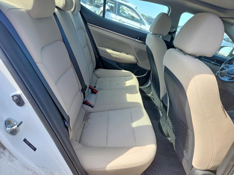 59909216 :رقم المزاد ، 5NPD84LF7JH385983 vin ، 2018 Hyundai Elantra مزاد بيع