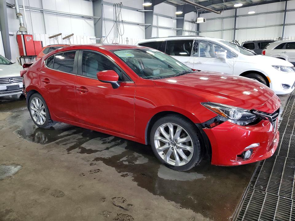 61975186 :رقم المزاد ، JM1BM1W33F1227920 vin ، 2015 Mazda 3 مزاد بيع