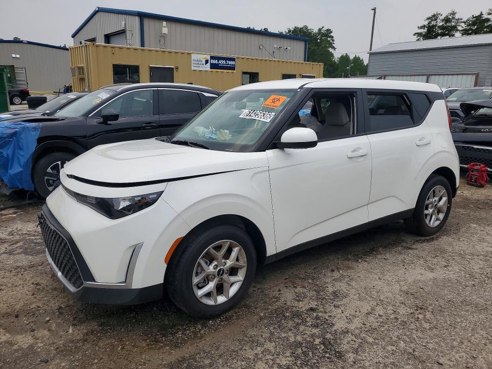 2025 Kia Soul მანქანა იყიდება აუქციონზე, vin: KNDJ23AU8S7966267, აუქციონის ნომერი: 61425636