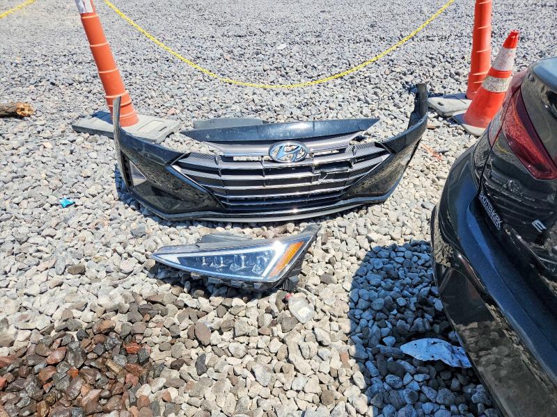 2020 Hyundai Elantra მანქანა იყიდება აუქციონზე, vin: 5NPD84LF6LH629271, აუქციონის ნომერი: 61140286