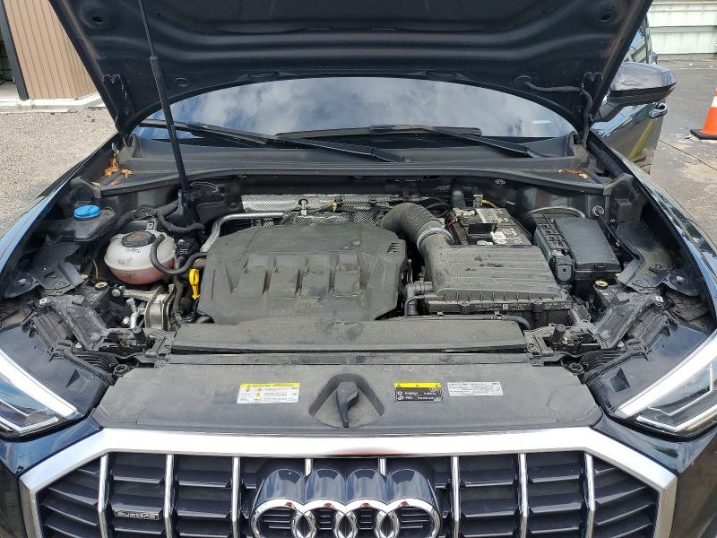 63126076 :رقم المزاد ، WA1EECF39N1081456 vin ، 2022 Audi Q3 مزاد بيع