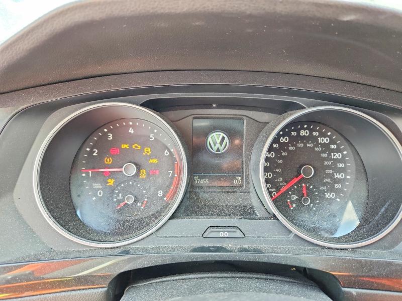 62099096 :رقم المزاد ، 3VV3B7AX6JM088399 vin ، 2018 Volkswagen Tiguan مزاد بيع