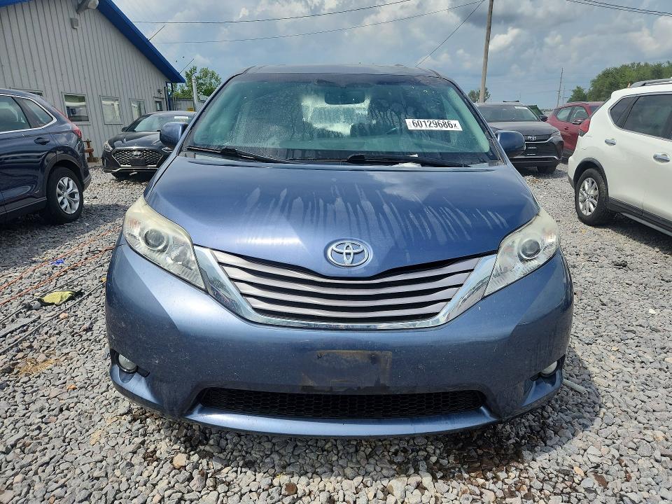 Продажа на аукционе авто 2015 Toyota Sienna, vin: 5TDYK3DC4FS609195, номер лота: 60129686