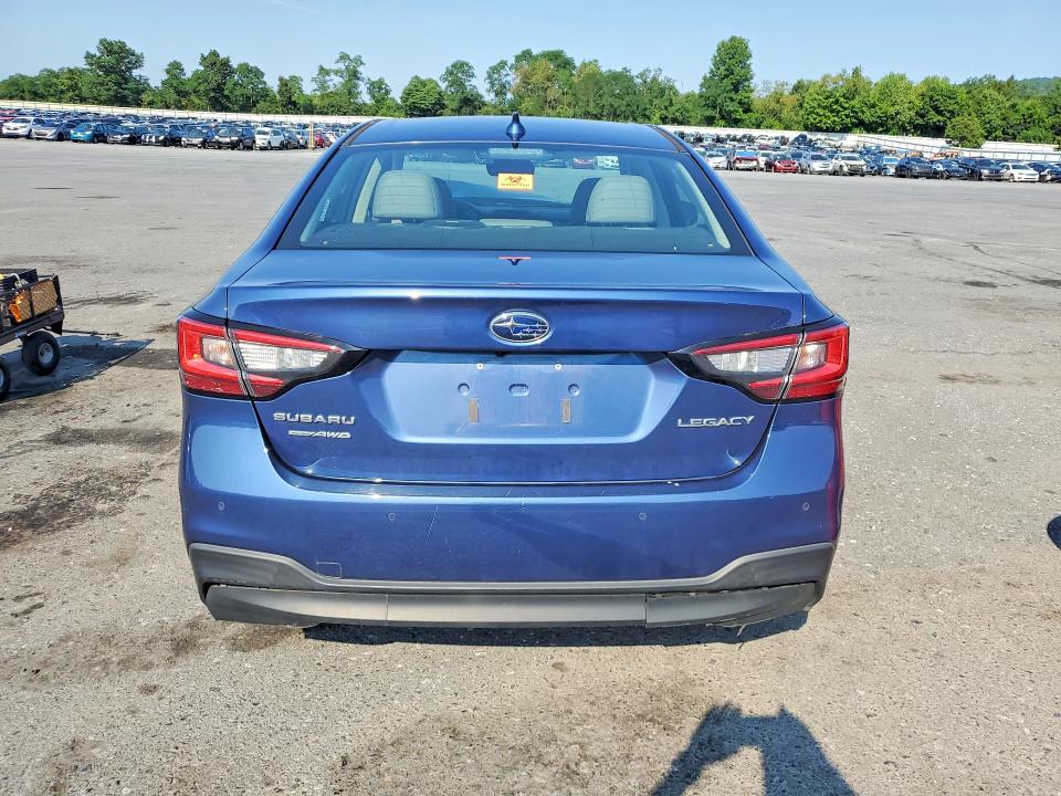 60947236 :رقم المزاد ، 4S3BWAN66M3006688 vin ، 2021 Subaru Legacy مزاد بيع