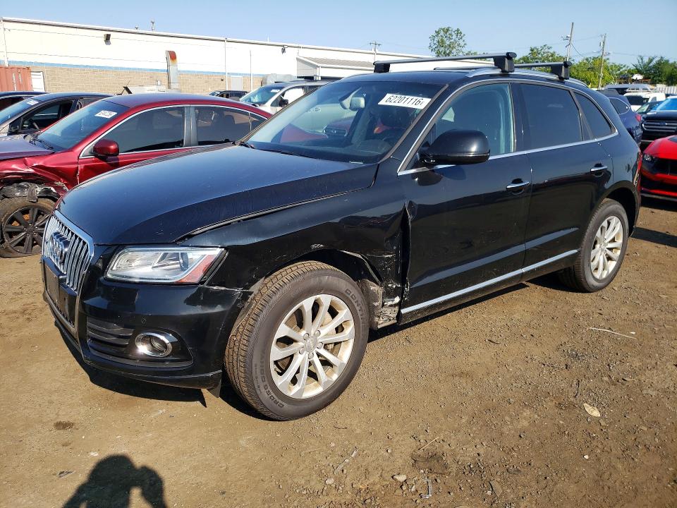 62201116 :رقم المزاد ، WA1LFAFP4FA116000 vin ، 2015 Audi Q5 مزاد بيع