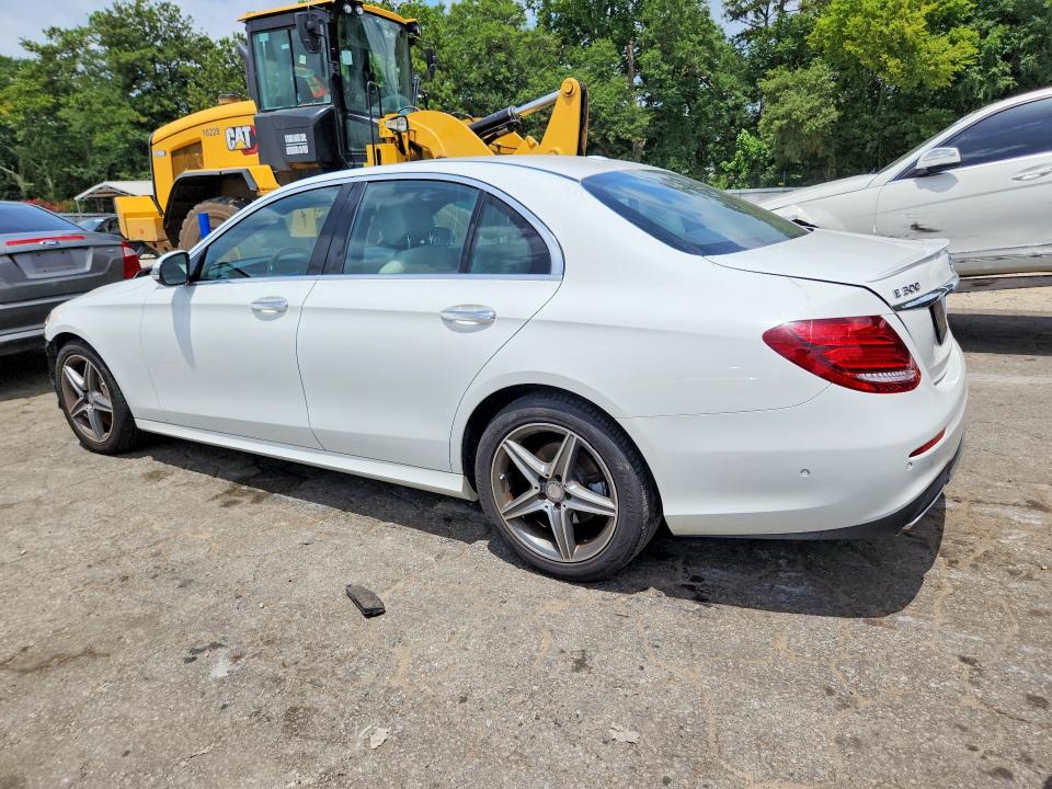 2017 Mercedes-benz E მანქანა იყიდება აუქციონზე, vin: WDDZF4KB9HA058518, აუქციონის ნომერი: 61591026