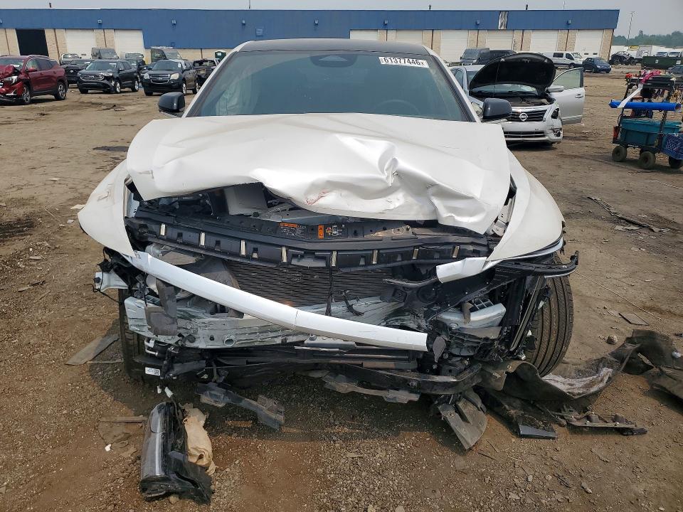2025 Cadillac Lyriq მანქანა იყიდება აუქციონზე, vin: 1GYKPNRL3SZ306407, აუქციონის ნომერი: 61377446