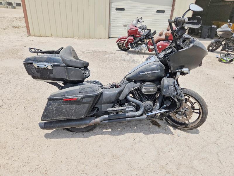 59314226 :رقم المزاد ، 1HD1KHC18JB673088 vin ، 2018 Harley-davidson Fltrx مزاد بيع