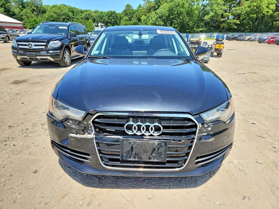95588825 :رقم المزاد ، WAUFMAFC0EN106896 vin ، 2014 Audi A6 مزاد بيع