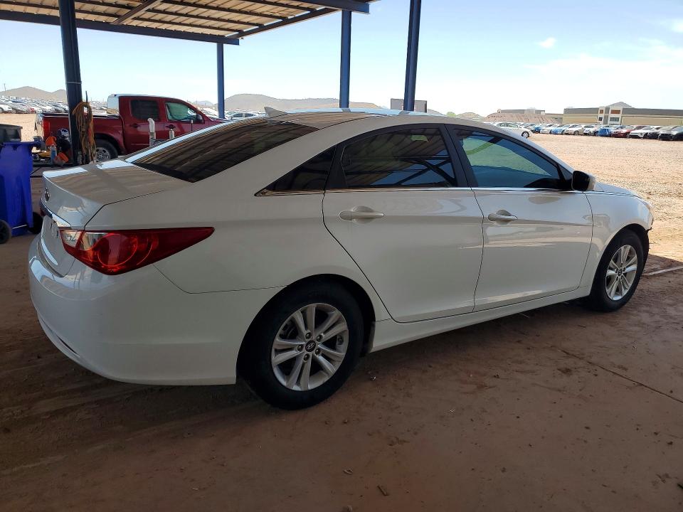2013 Hyundai Sonata მანქანა იყიდება აუქციონზე, vin: 5NPEB4AC3DH683028, აუქციონის ნომერი: 63407766