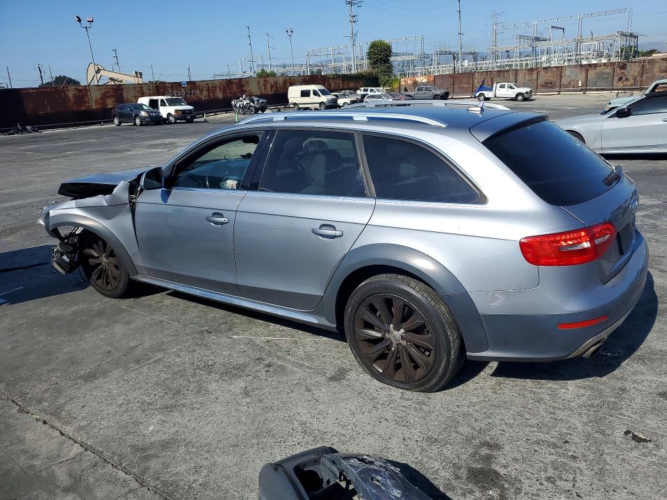 Продажа на аукционе авто 2016 Audi A4 Allroad, vin: WA1UFAFL8GA006280, номер лота: 61062966