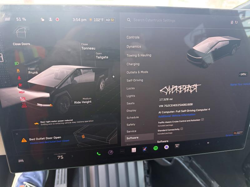 57438226 :رقم المزاد ، 7G2CEHEE2SA061608 vin ، 2025 Tesla Cybertruck مزاد بيع