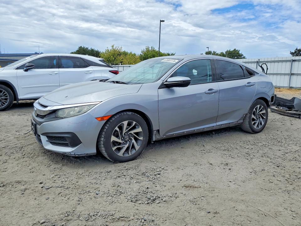 Aukcja sprzedaży 2016 Honda Civic, vin: 2HGFC2F72GH547148, numer aukcji: 61883176