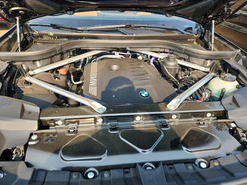 60739116 :رقم المزاد ، 5UX23EM05T9420293 vin ، 2026 Bmw X7 مزاد بيع