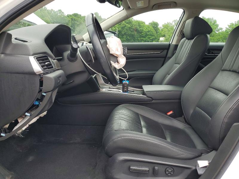 60334696 :رقم المزاد ، 1HGCV3F50NA001798 vin ، 2022 Honda Accord مزاد بيع