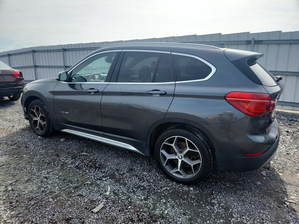 60752436 :رقم المزاد ، WBXHT3C33H5F72590 vin ، 2017 Bmw X1 مزاد بيع