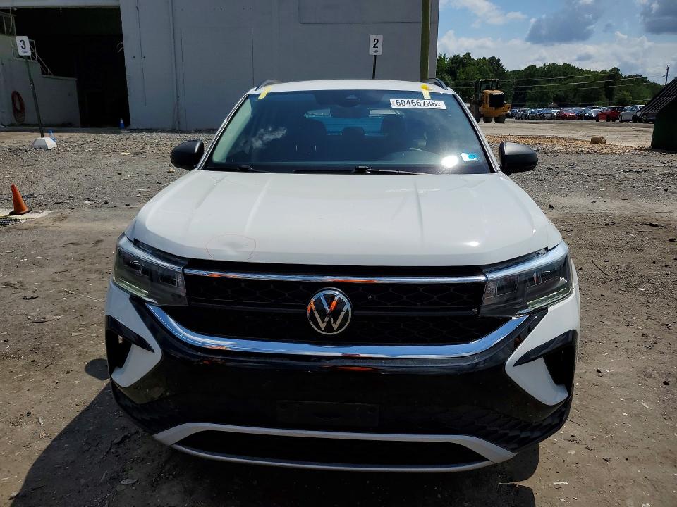 60466736 :رقم المزاد ، 3VV8X7B21RM063285 vin ، 2024 Volkswagen Taos مزاد بيع