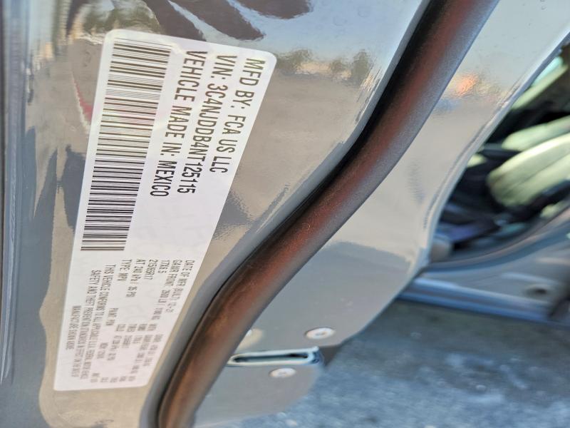 59405506 :رقم المزاد ، 3C4NJDDB4NT125115 vin ، 2022 Jeep Compass مزاد بيع