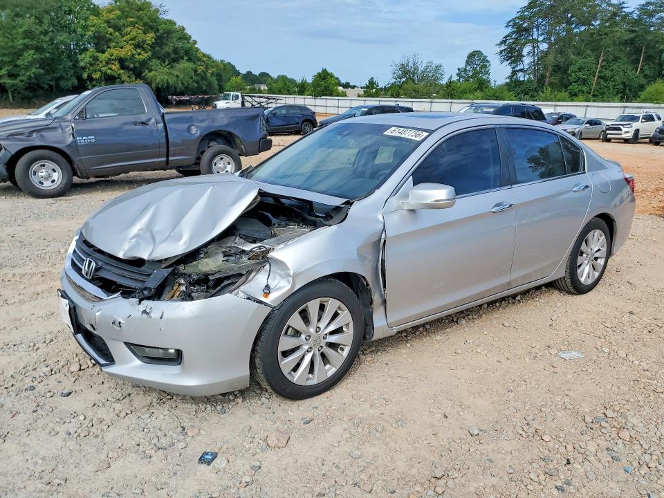 Aukcja sprzedaży 2015 Honda Accord, vin: 1HGCR2F8XFA120985, numer aukcji: 61487756