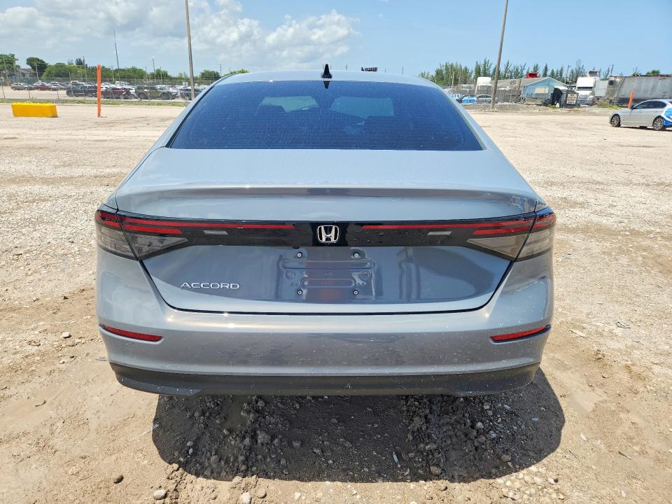 2026 Honda Accord მანქანა იყიდება აუქციონზე, vin: 1HGCY1F48TA032233, აუქციონის ნომერი: 61139336