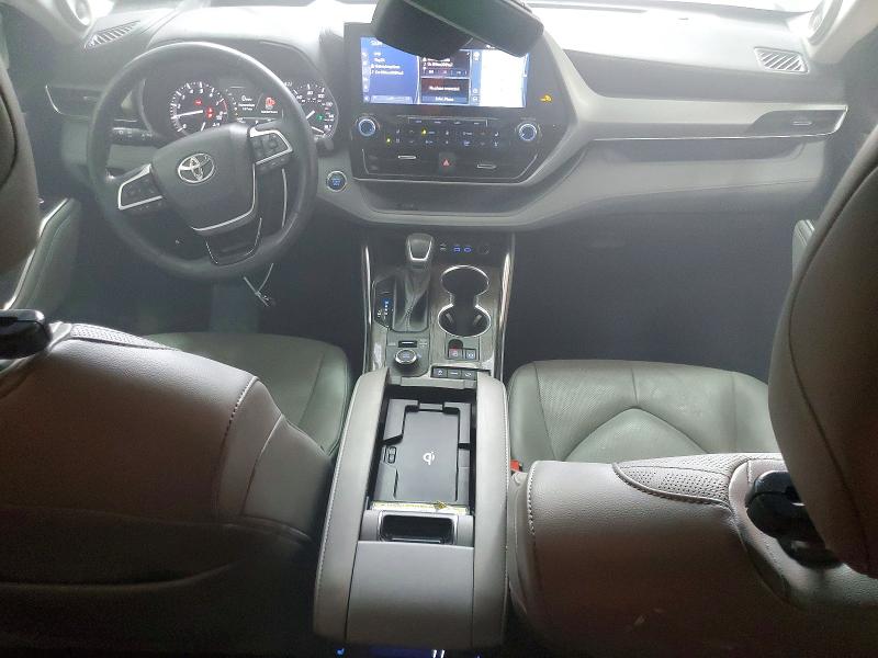 2022 Toyota Highlander მანქანა იყიდება აუქციონზე, vin: 5TDFZRBH8NS235600, აუქციონის ნომერი: 61784606