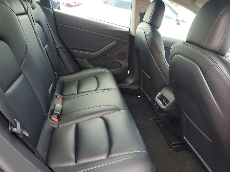 61192216 :رقم المزاد ، 5YJ3E1EB5NF253323 vin ، 2022 Tesla Model 3 مزاد بيع