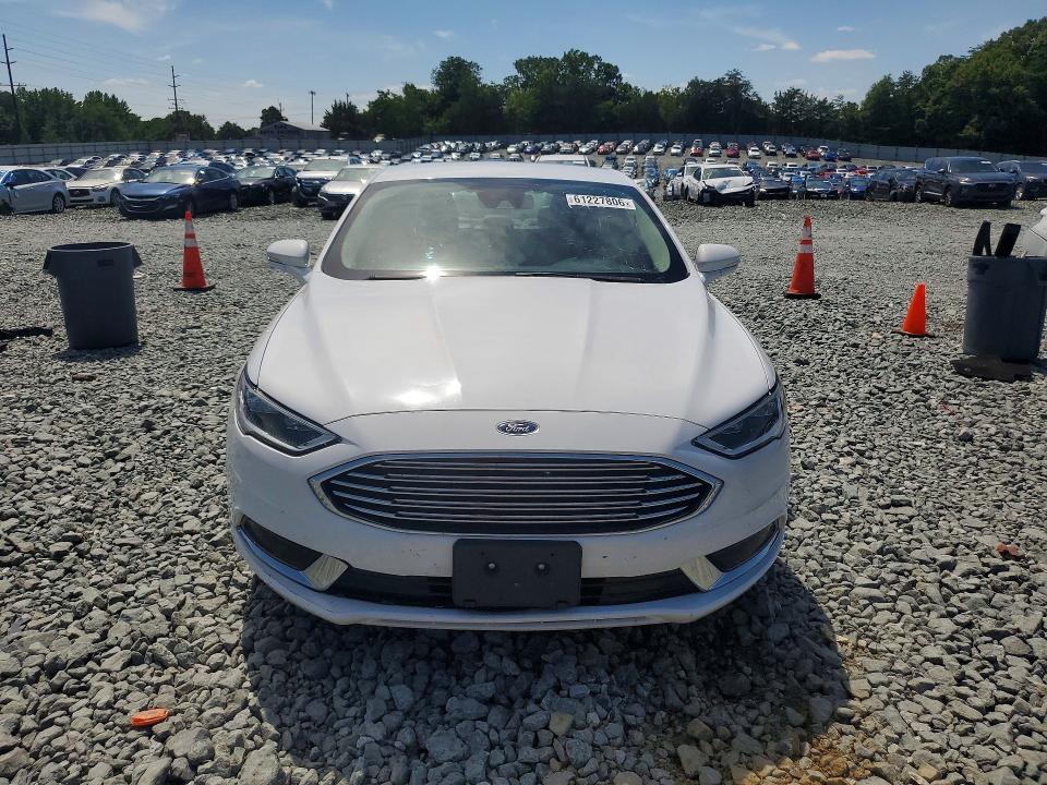 Продажа на аукционе авто 2018 Ford Fusion, vin: 3FA6P0LU0JR278702, номер лота: 61227806