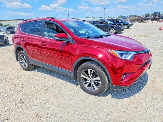 Aukcja sprzedaży 2018 Toyota Rav4, vin: 2T3RFREV1JW725148, numer aukcji: 63135286