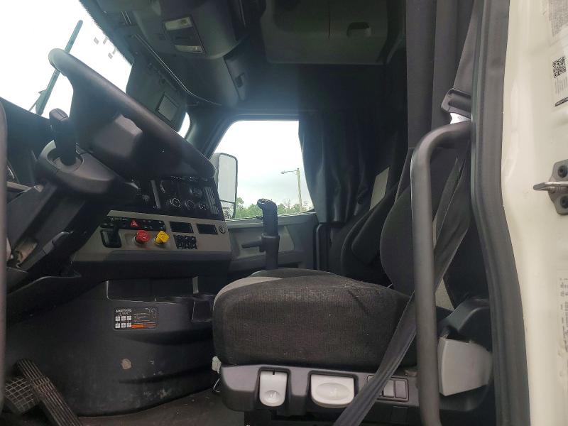 Продаж на аукціоні авто 2019 Freightliner Cascadia 126, vin: 3AKJHHDR6KSKR3700, номер лоту: 60582216