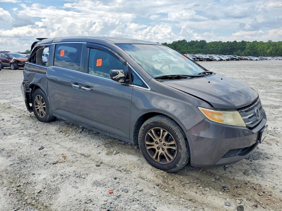 61492026 :رقم المزاد ، 5FNRL5H6XDB015780 vin ، 2013 Honda Odyssey مزاد بيع