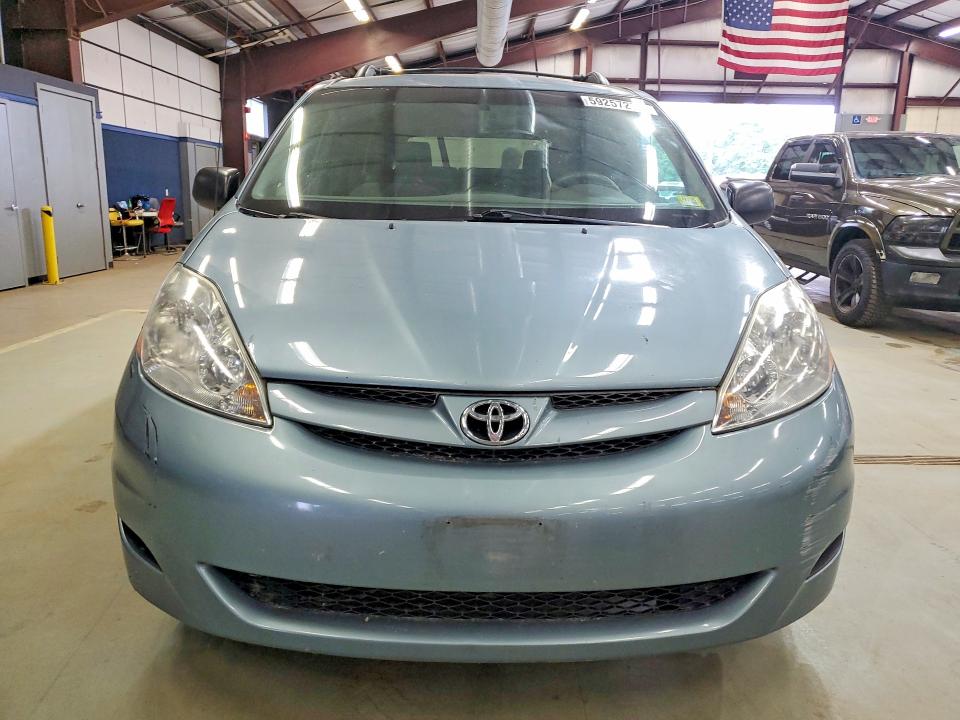 59257276 :رقم المزاد ، 5TDBK23C47S002278 vin ، 2007 Toyota Sienna مزاد بيع