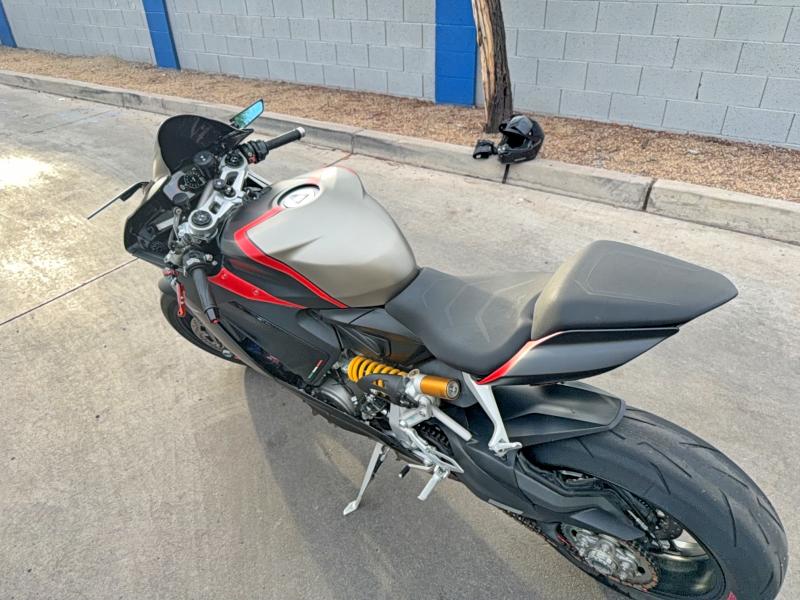 Продажа на аукционе авто 2024 Ducati Panigale, vin: ZDMHAATW4RB015404, номер лота: 61250406