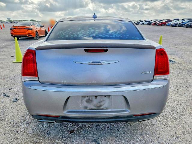 60069206 :رقم المزاد ، 2C3CCAAGXFH763254 vin ، 2015 Chrysler 300 مزاد بيع