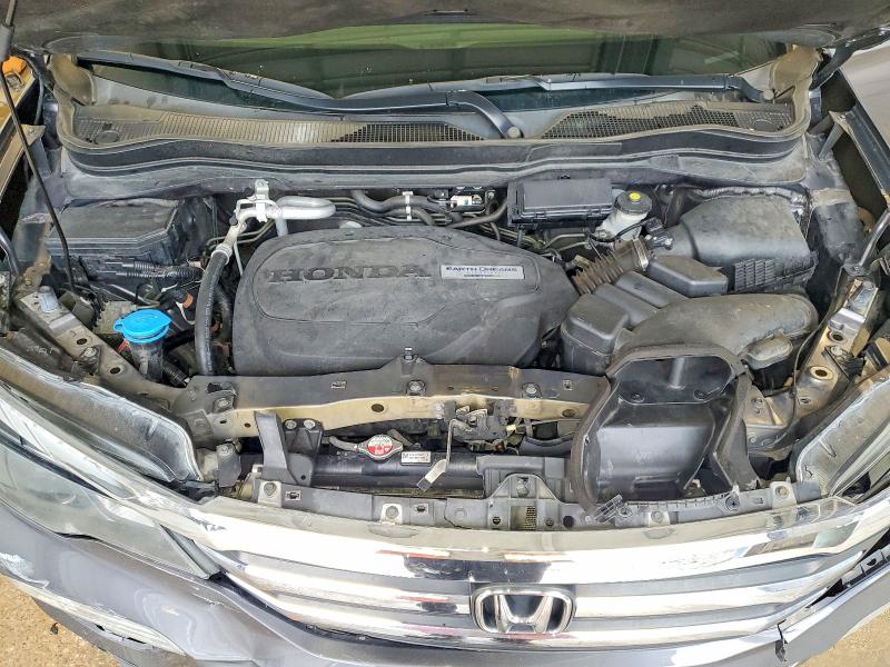 Продаж на аукціоні авто 2018 Honda Pilot, vin: 5FNYF6H56JB011639, номер лоту: 61980446