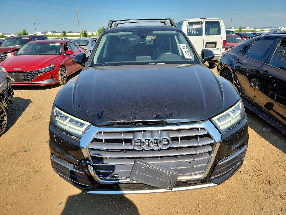 60211056 :رقم المزاد ، WA1BNAFYXJ2148394 vin ، 2018 Audi Q5 مزاد بيع