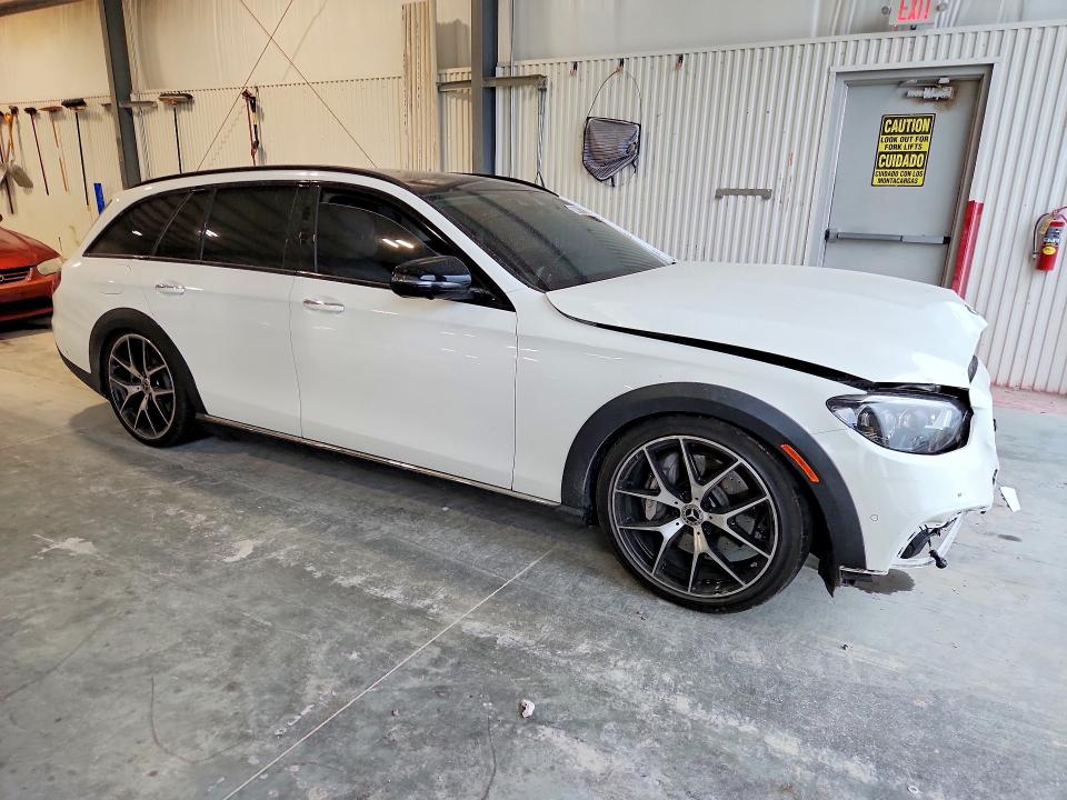 2021 Mercedes-benz E მანქანა იყიდება აუქციონზე, vin: W1KZH6AB0MA970004, აუქციონის ნომერი: 62385096