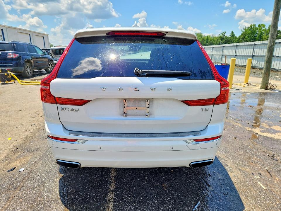 2021 Volvo Xc60 მანქანა იყიდება აუქციონზე, vin: YV4102DL9M1881346, აუქციონის ნომერი: 60276466