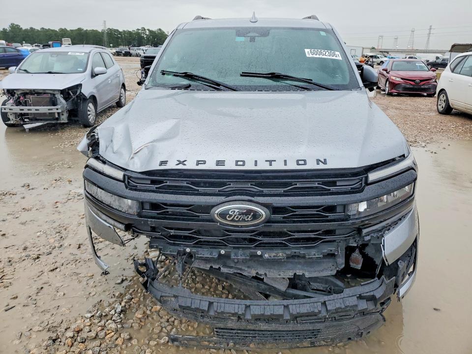 2023 Ford Expedition მანქანა იყიდება აუქციონზე, vin: 1FMJU1K84PEA13988, აუქციონის ნომერი: 60062306