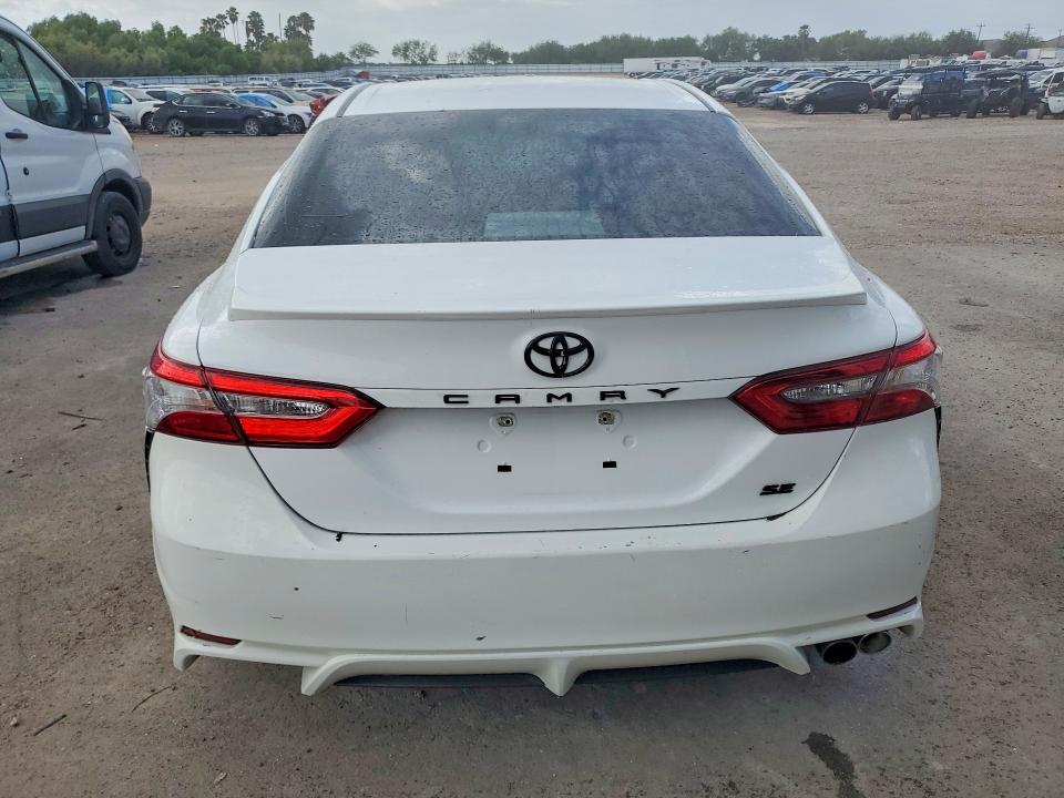Продажа на аукционе авто 2018 Toyota Camry, vin: 4T1B11HK5JU024401, номер лота: 60474356