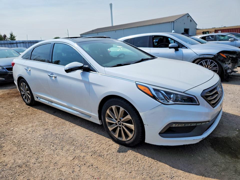 59072266 :رقم المزاد ، 5NPE34AF0FH214196 vin ، 2015 Hyundai Sonata مزاد بيع