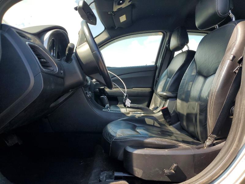 Продажа на аукционе авто 2013 Chrysler 200, vin: 1C3CCBCG4DN747364, номер лота: 62488226