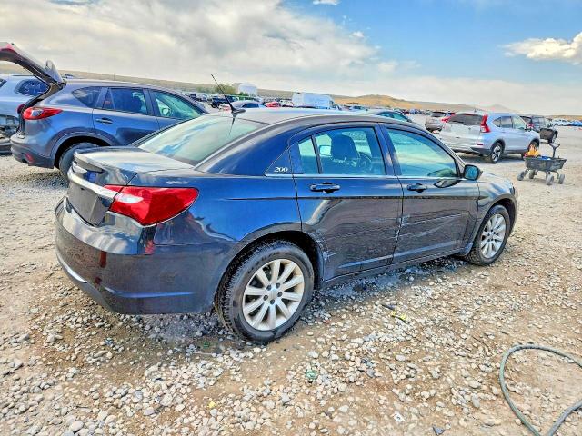 Продажа на аукционе авто 2011 Chrysler 200, vin: 1C3BC1FB8BN514722, номер лота: 59338596