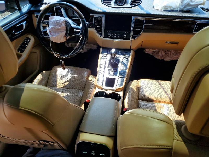 60929156 :رقم المزاد ، WP1AB2A57JLB34944 vin ، 2018 Porsche Macan مزاد بيع