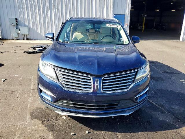 Продажа на аукционе авто 2017 Lincoln Mkc, vin: 5LMCJ1C90HUL49537, номер лота: 61040146